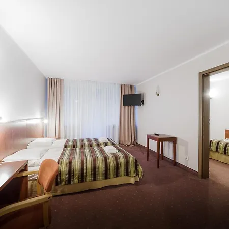 Promenada Zegrze Hotel Białobrzegi