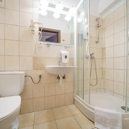 Hotel Promenada Zegrze *