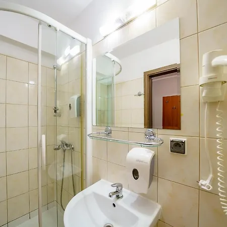 Hotel Promenada Zegrze