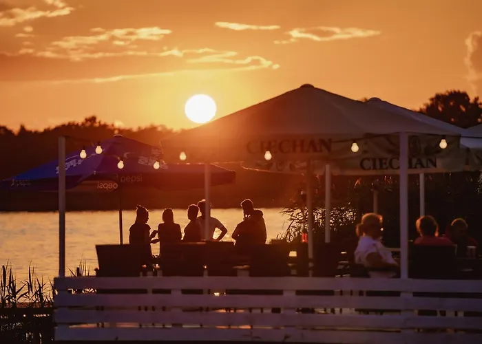 Promenada Zegrze Hotel Białobrzegi