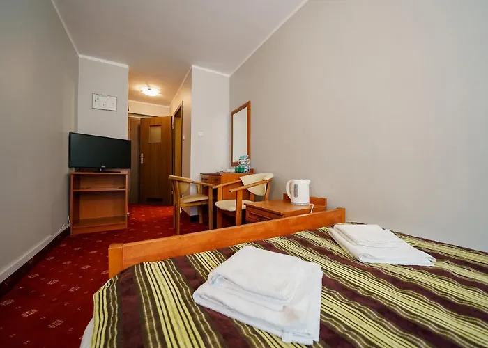 Hotel Promenada Zegrze *